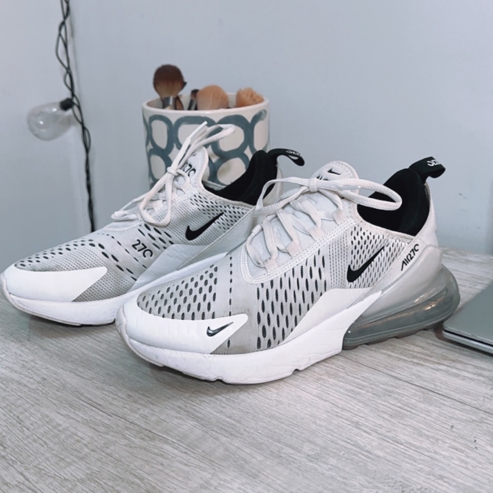 nike air max 270s